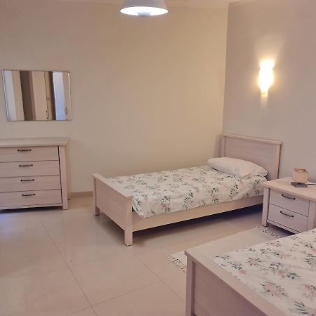Seabreeze Waterfront Flat Apartment Zebbug  Bagian luar foto