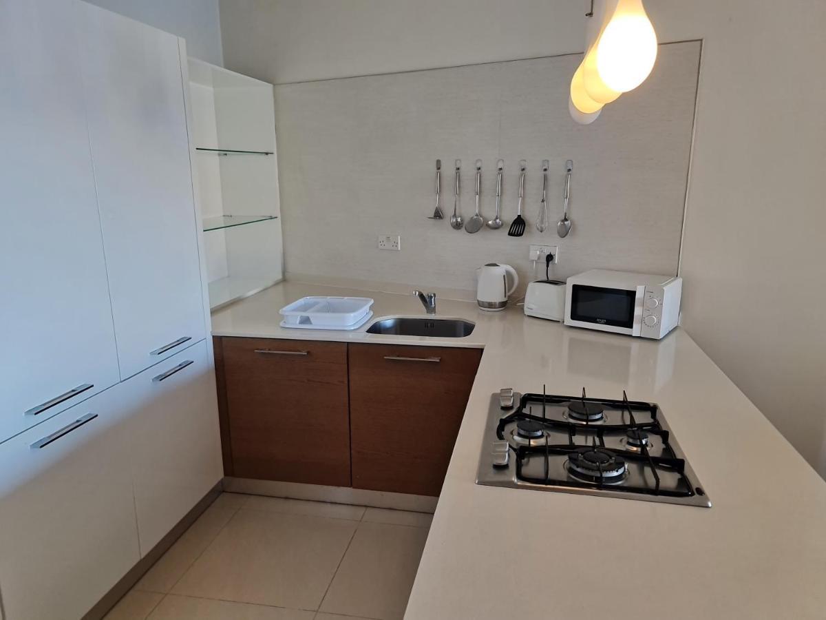 Seabreeze Waterfront Flat Apartment Zebbug  Bagian luar foto