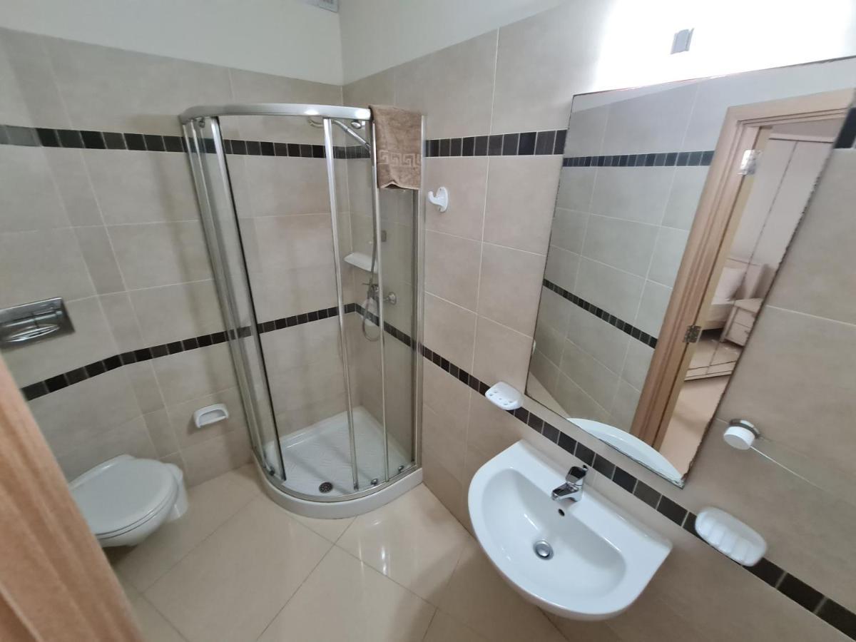 Seabreeze Waterfront Flat Apartment Zebbug  Bagian luar foto